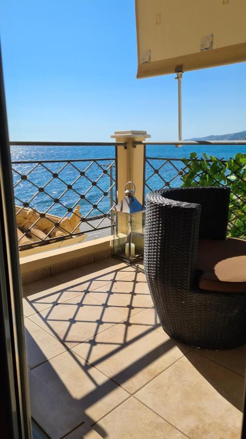 Villa Serafeim Kími Buitenkant foto